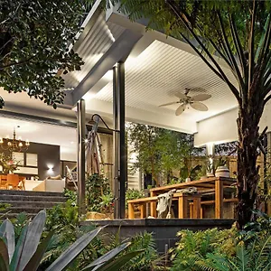 Holiday home Osprey House Byron Bay