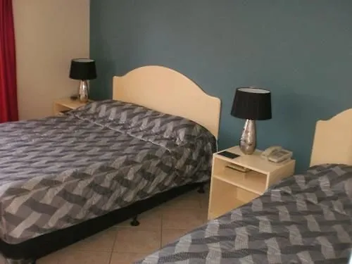 Rocky Gardens Motor Inn Rockhampton